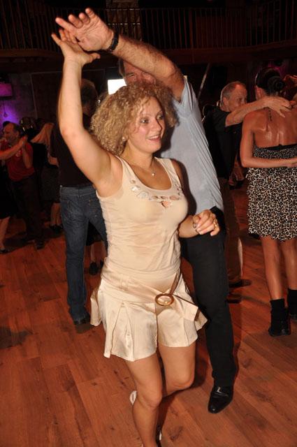 min 2011 09 04 station danse 095
